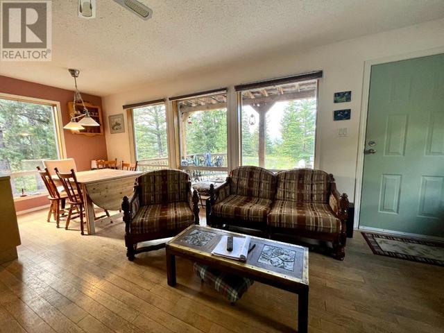 2556 Princeton Summerland Road, House detached with 3 bedrooms, 1 bathrooms and 3 parking in Okanagan Similkameen H BC | Image 25