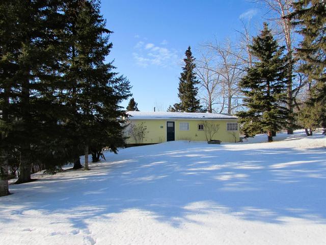 7 Cutbank Close, House detached with 3 bedrooms, 1 bathrooms and null parking in Red Deer County AB | Image 2