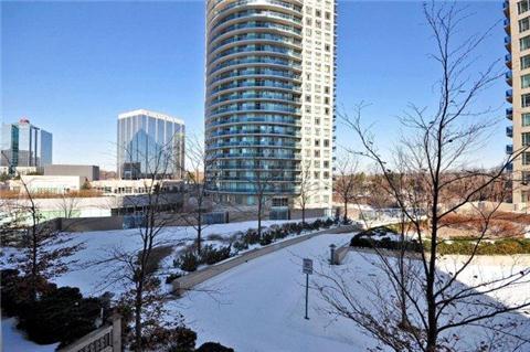 402 - 70 Absolute Ave, Condo with 2 bedrooms, 1 bathrooms and 1 parking in Mississauga ON | Image 12