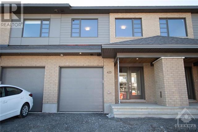 435 Trident Mews, Townhouse with 3 bedrooms, 4 bathrooms and 2 parking in Ottawa ON | Image 6