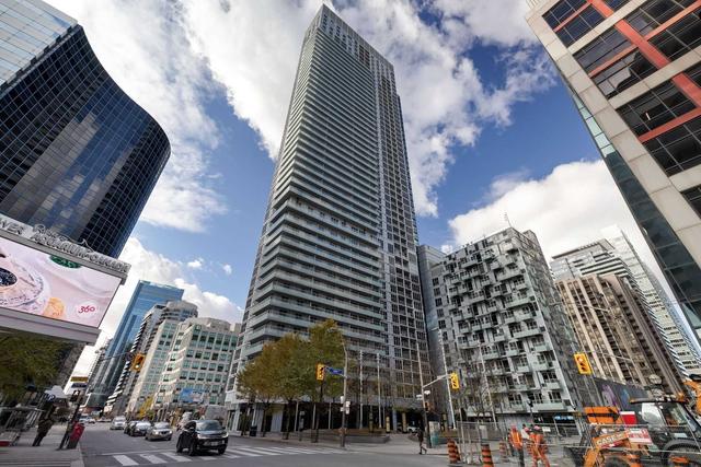 210 - 300 Front St W, Condo with 1 bedrooms, 1 bathrooms and 1 parking in Toronto ON | Image 29