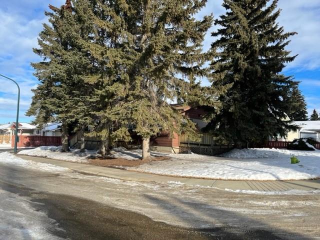 37 Malcolm Crescent, House detached with 4 bedrooms, 2 bathrooms and 8 parking in Red Deer County AB | Image 16