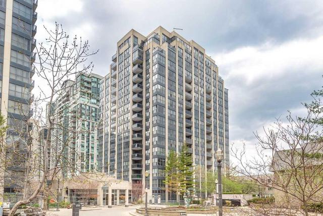 Sph208 - 28 Hollywood Ave, Condo with 1 bedrooms, 1 bathrooms and 1 parking in Toronto ON | Image 1