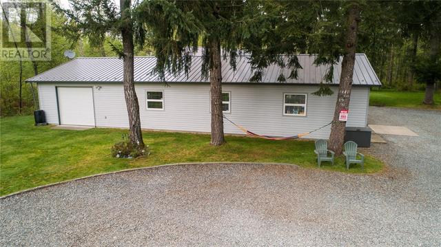 3430 Karen Rd, House detached with 3 bedrooms, 2 bathrooms and 6 parking in Comox Valley C (Puntledge   Black Creek) BC | Image 19