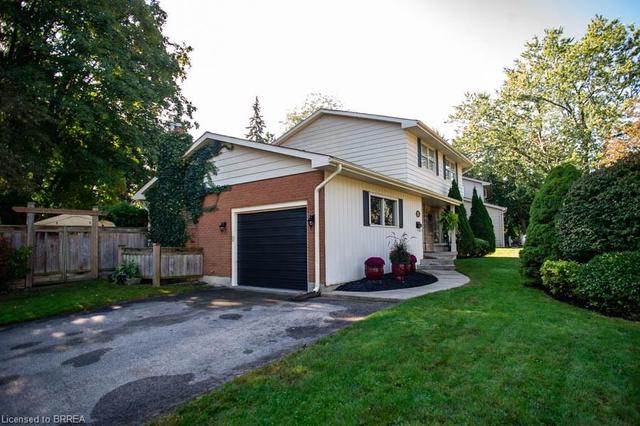 75 Forsythe Avenue, House detached with 4 bedrooms, 2 bathrooms and 5 parking in Brantford ON | Image 23
