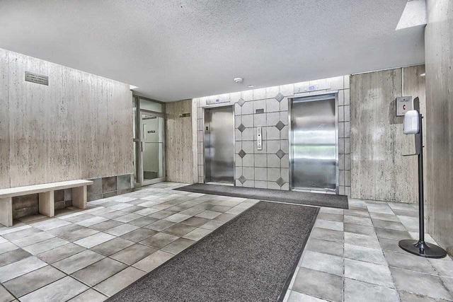 1010 - 9 Four Winds Dr, Condo with 3 bedrooms, 2 bathrooms and 1 parking in Toronto ON | Image 28
