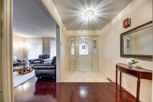 3366 Rhonda Valy, House detached with 4 bedrooms, 3 bathrooms and 4 parking in Mississauga ON | Image 23
