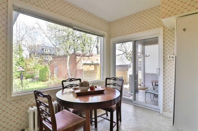 80 Hillcrest Dr, House detached with 4 bedrooms, 3 bathrooms and 4 parking in Toronto ON | Image 11
