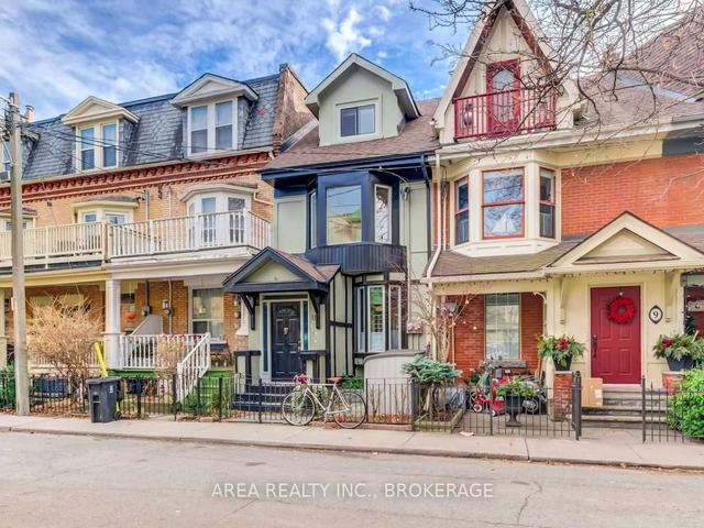 upper - 11 Salisbury Ave, House attached with 2 bedrooms, 1 bathrooms and 0 parking in Toronto ON | Image 11