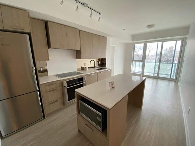 606 - 1830 Bloor St W, Condo with 2 bedrooms, 2 bathrooms and 1 parking in Toronto ON | Image 9