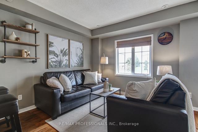 127 - 601 Shoreline Dr, Townhouse with 2 bedrooms, 1 bathrooms and 2 parking in Mississauga ON | Image 3