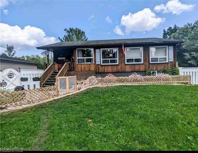 177 Medonte Side Road 2, House detached with 3 bedrooms, 2 bathrooms and 17 parking in Oro Medonte ON | Image 1
