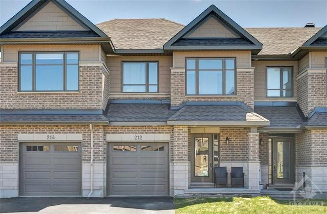212 Purchase Crescent, Townhouse with 3 bedrooms, 3 bathrooms and 3 parking in Ottawa ON | Image 1