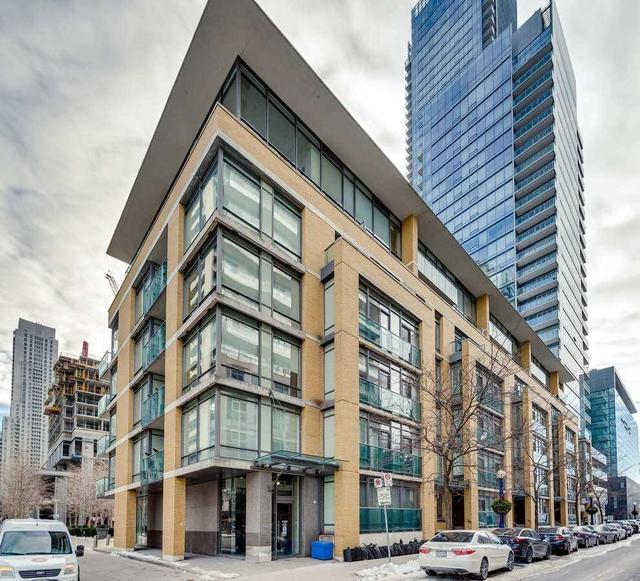214 - 21 Scollard St, Condo with 1 bedrooms, 1 bathrooms and 1 parking in Toronto ON | Image 12