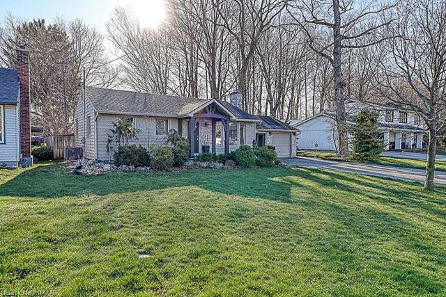 98 Lisgar Avenue, House detached with 3 bedrooms, 2 bathrooms and 7 parking in Tillsonburg ON | Image 23