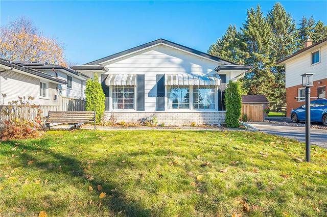 60 Cartier Drive, House detached with 3 bedrooms, 1 bathrooms and 3 parking in Kitchener ON | Image 8