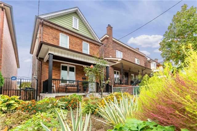 20 Greenlaw Ave, House detached with 3 bedrooms, 2 bathrooms and 1 parking in Toronto ON | Image 2