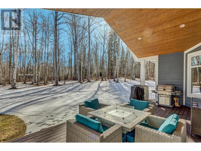 6950 Cranbrook Hill Road, House detached with 5 bedrooms, 3 bathrooms and null parking in Prince George BC | Image 37