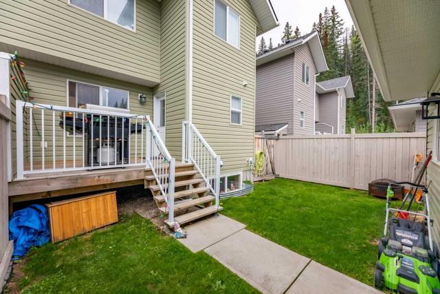 334b Boutin Avenue, Home with 3 bedrooms, 2 bathrooms and 4 parking in Hinton AB | Image 21