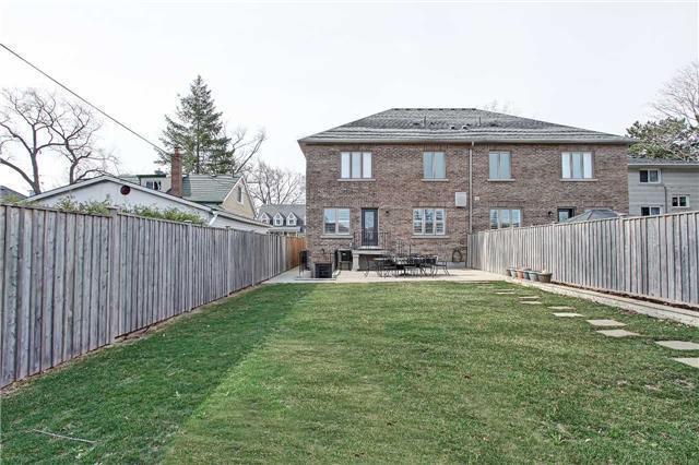 47 Benson Ave, House semidetached with 4 bedrooms, 5 bathrooms and 4 parking in Mississauga ON | Image 18