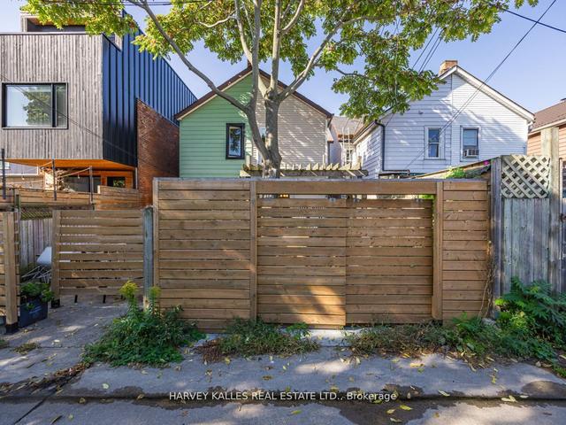 17 Mechanic Ave, House semidetached with 2 bedrooms, 2 bathrooms and 1 parking in Toronto ON | Image 33