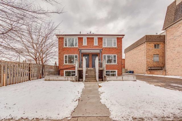 3 - 1089 Broadview Ave, House semidetached with 2 bedrooms, 1 bathrooms and 0 parking in Toronto ON | Image 5