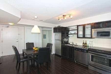 1306 - 600 Fleet St, Condo with 2 bedrooms, 2 bathrooms and null parking in Toronto ON | Image 2