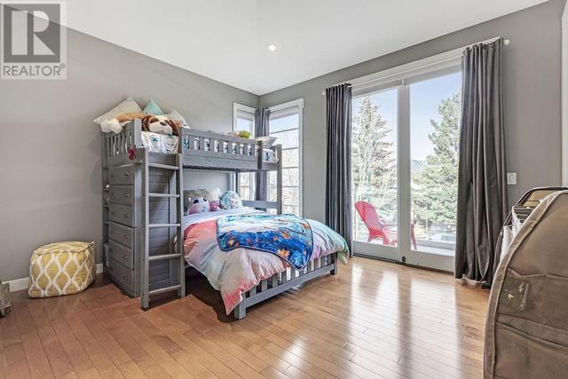 127 35 Street Nw, House detached with 4 bedrooms, 3 bathrooms and 2 parking in Calgary AB | Image 23