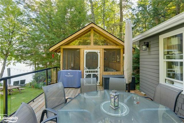 1181 Lakeshore Drive N, House detached with 4 bedrooms, 1 bathrooms and 5 parking in Bracebridge ON | Image 6