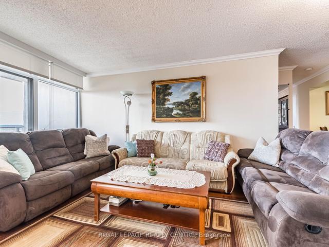 2504 - 3100 Kirwin Ave, Condo with 2 bedrooms, 2 bathrooms and 2 parking in Mississauga ON | Image 5