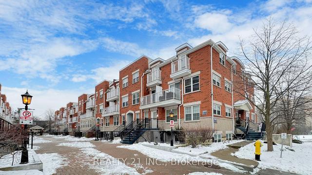 11 - 37 Four Winds Dr, Townhouse with 2 bedrooms, 1 bathrooms and 0 parking in Toronto ON | Image 22