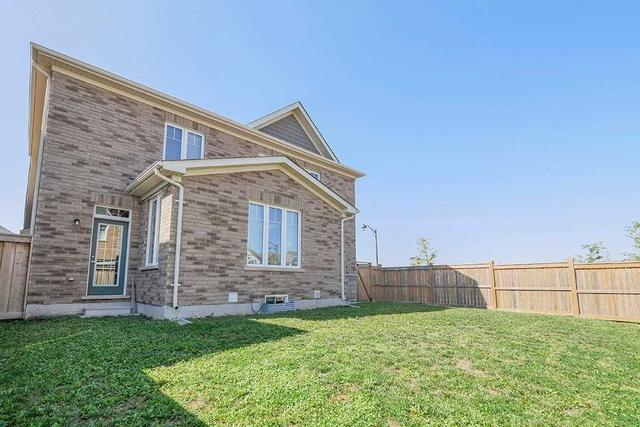 2449 Victoria Park St, House detached with 4 bedrooms, 3 bathrooms and 6 parking in Oshawa ON | Image 28