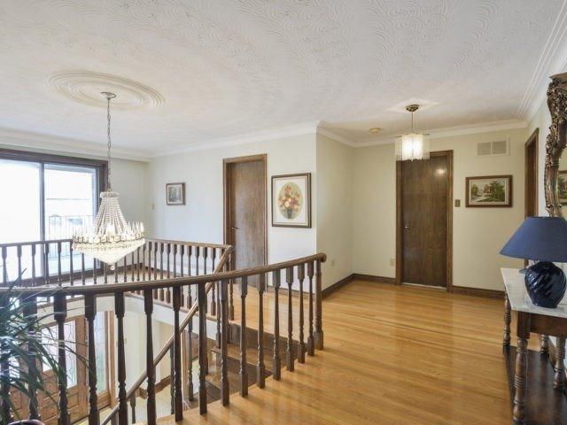 119 Hawman Ave, House detached with 4 bedrooms, 4 bathrooms and 10 parking in Vaughan ON | Image 9