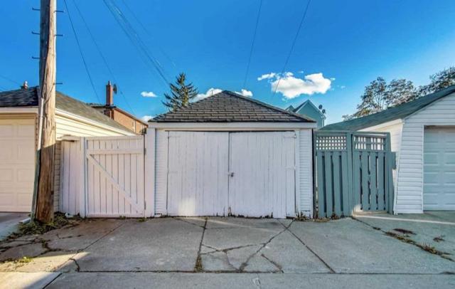 142 Morrison Ave, House semidetached with 3 bedrooms, 2 bathrooms and 1 parking in Toronto ON | Image 27