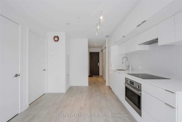 607 - 185 Roehampton Ave, Condo with 1 bedrooms, 1 bathrooms and 0 parking in Toronto ON | Image 10