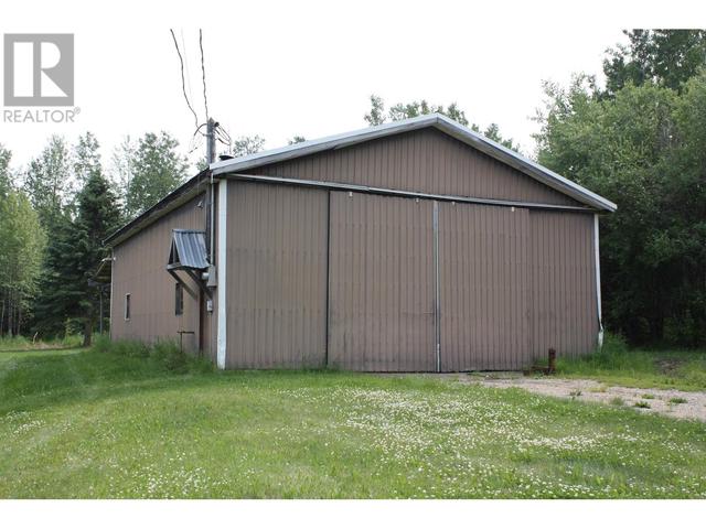 14631 Coffee Creek Subdiv, House detached with 2 bedrooms, 2 bathrooms and null parking in Peace River B BC | Image 26