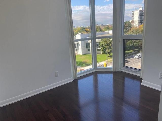 709 - 5793 Yonge St, Condo with 2 bedrooms, 2 bathrooms and 1 parking in Toronto ON | Image 5