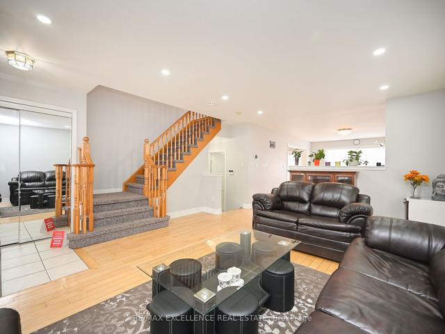 951 Donnelly St, House detached with 4 bedrooms, 4 bathrooms and 4 parking in Milton ON | Image 38