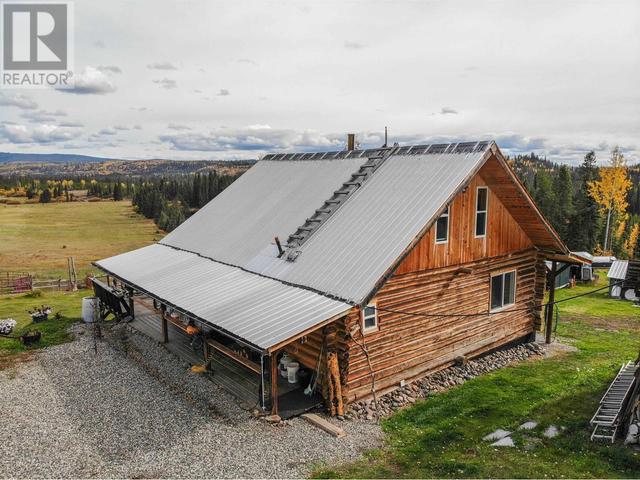 10260 Nazko Road, House detached with 2 bedrooms, 1 bathrooms and null parking in Cariboo I BC | Image 4