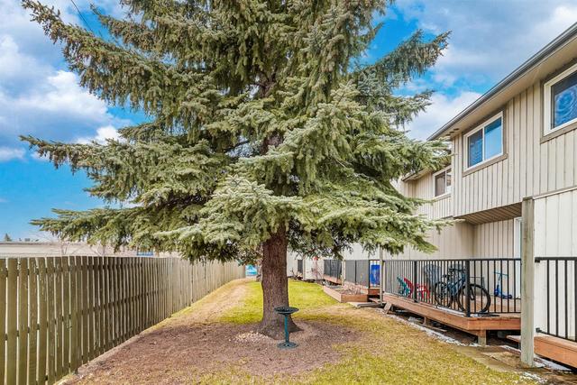 5 - 195 Manora Place Ne, Home with 3 bedrooms, 1 bathrooms and 2 parking in Calgary AB | Image 28