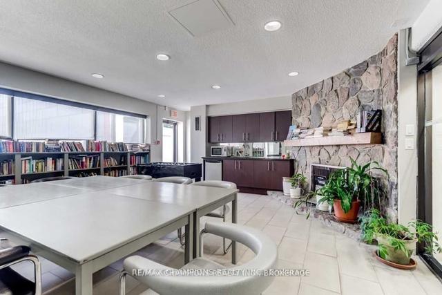 531 - 60 St. Patrick St, Condo with 1 bedrooms, 1 bathrooms and 0 parking in Toronto ON | Image 9