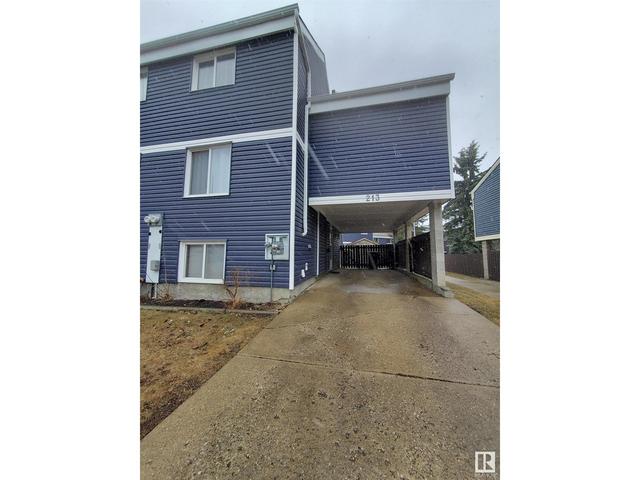 213 Morin Mz Nw, House attached with 3 bedrooms, 1 bathrooms and null parking in Edmonton AB | Card Image
