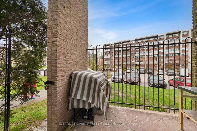 188 - 2095 Roche Crt, Townhouse with 3 bedrooms, 2 bathrooms and 1 parking in Mississauga ON | Image 30