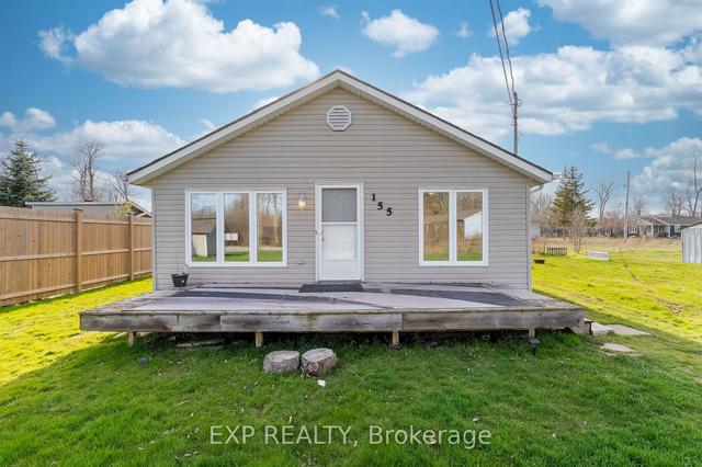 155 Neva Rd, House detached with 2 bedrooms, 1 bathrooms and 4 parking in Fort Erie ON | Image 1