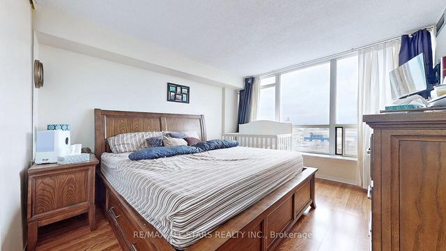 707 - 12 Laurelcrest St, Condo with 2 bedrooms, 1 bathrooms and 2 parking in Brampton ON | Image 13