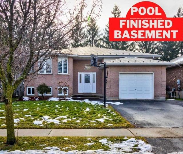 6 Pace Ave, House detached with 3 bedrooms, 3 bathrooms and 3 parking in Brantford ON | Image 1