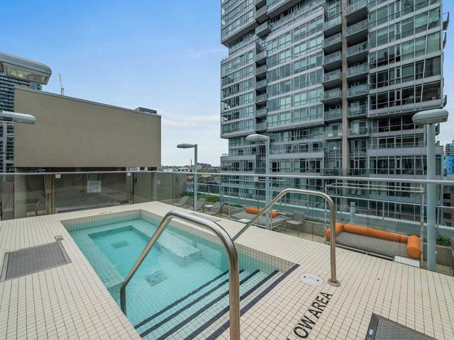 lph09 - 21 Nelson St, Condo with 1 bedrooms, 2 bathrooms and 1 parking in Toronto ON | Image 35