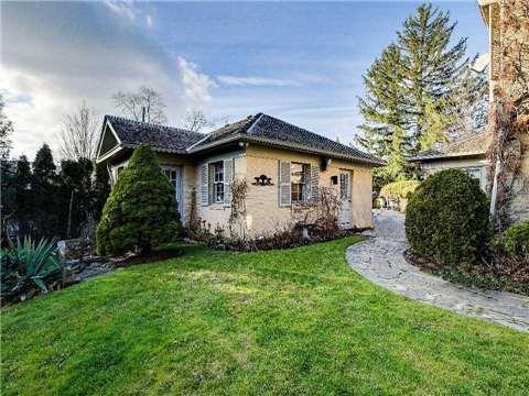 92 North Dr, House detached with 4 bedrooms, 5 bathrooms and 6 parking in Toronto ON | Image 2