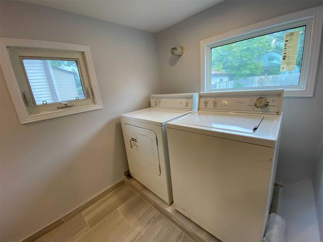 5432 Mcrae St, House detached with 4 bedrooms, 2 bathrooms and 4 parking in Niagara Falls ON | Image 4