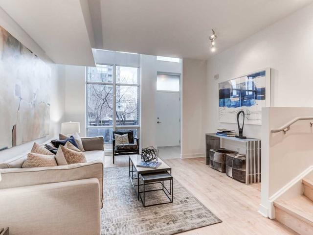 th110 - 15 Brunel Crt, Townhouse with 1 bedrooms, 1 bathrooms and 1 parking in Toronto ON | Image 10